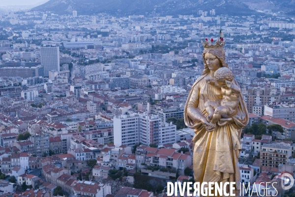 Vue aérienne de Marseille