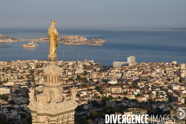 Vue aérienne de Marseille