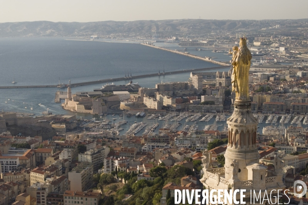 Vue aérienne de Marseille