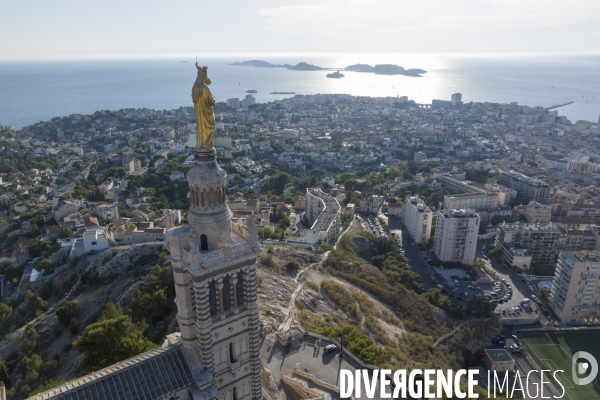 Vue aérienne de Marseille