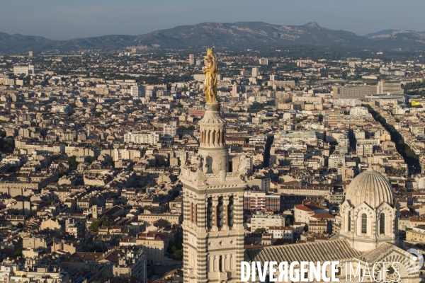 Vue aérienne de Marseille