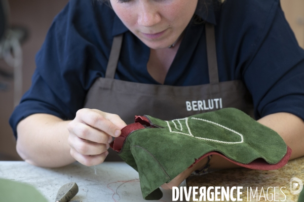 Confection de souliers sur mesure