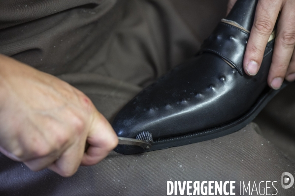Confection de souliers sur mesure