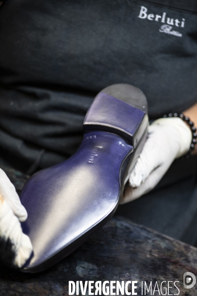 Confection de souliers sur mesure