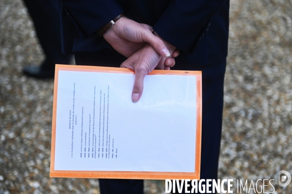 Évaluations et savoirs fondamentaux : Déplacement de Gabriel Attal