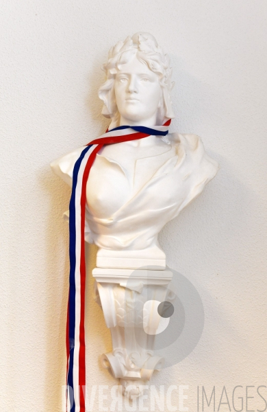 Illustration symbole république francaise : Marianne