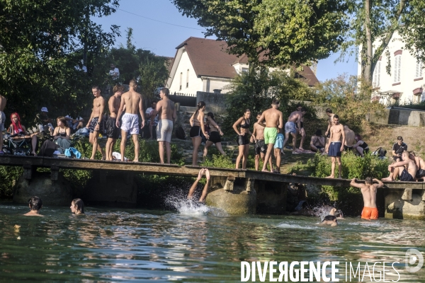 Baignade et activites nautiques dans la Marne
