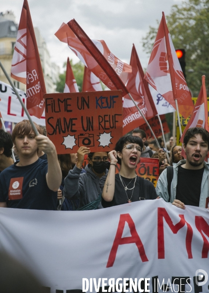 Marche contre les violences policieres et le racisme. 