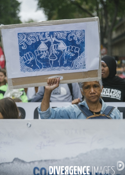 Marche contre les violences policieres et le racisme. 