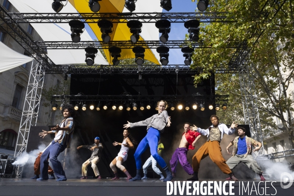 CONTEMPORARY DANCE 2.0 de Hofesh Shechter