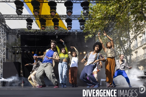 CONTEMPORARY DANCE 2.0 de Hofesh Shechter