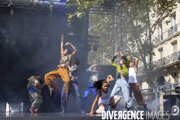 CONTEMPORARY DANCE 2.0 de Hofesh Shechter