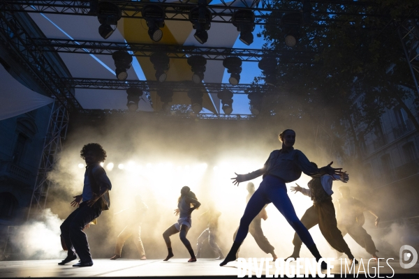 CONTEMPORARY DANCE 2.0 de Hofesh Shechter