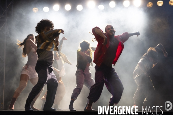 CONTEMPORARY DANCE 2.0 de Hofesh Shechter