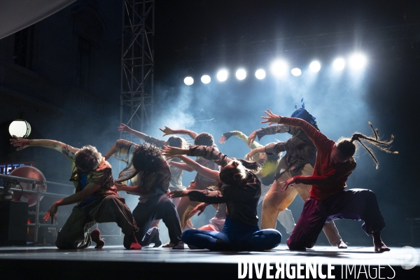 CONTEMPORARY DANCE 2.0 de Hofesh Shechter