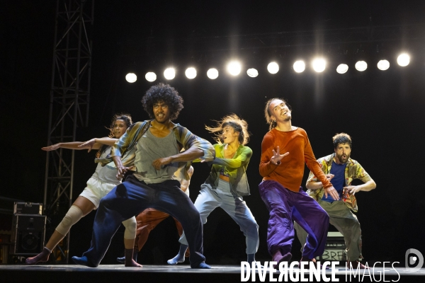 CONTEMPORARY DANCE 2.0 de Hofesh Shechter