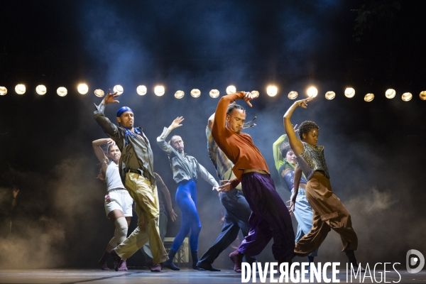 CONTEMPORARY DANCE 2.0 de Hofesh Shechter