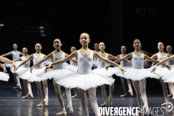 Défilé du Ballet de l’Opéra national de Paris