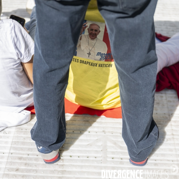 Le Pape au stade vélodrome
