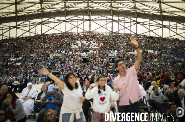 Le Pape au stade vélodrome