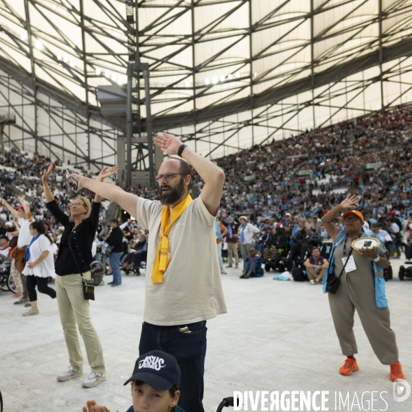 Le Pape au stade vélodrome