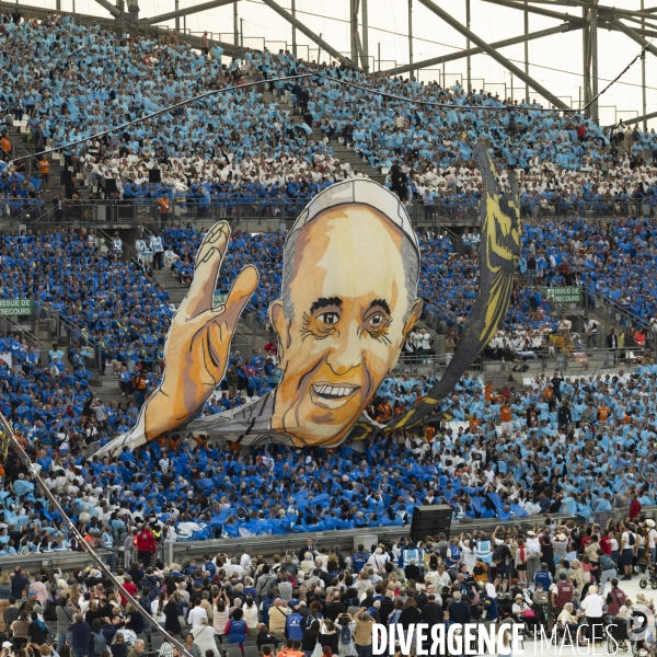 Le Pape au stade vélodrome