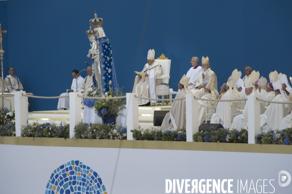 Le Pape au stade vélodrome