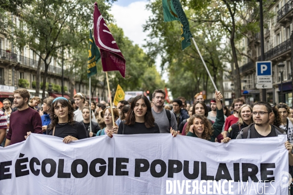 Manifestation contre les violences policieres