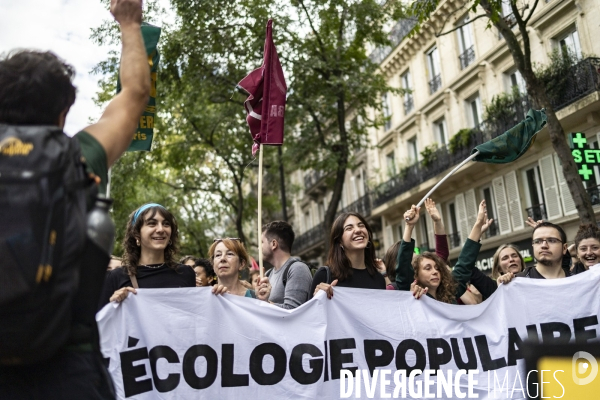 Manifestation contre les violences policieres