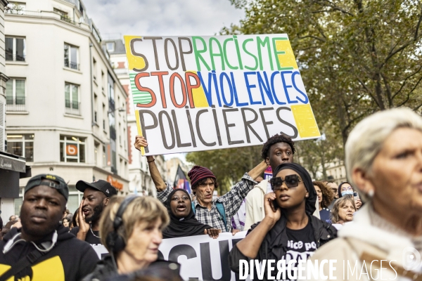 Manifestation contre les violences policieres