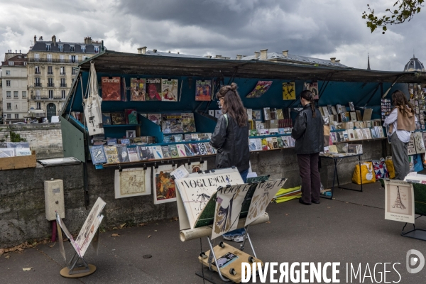 Les Bouquinistes avant les JO