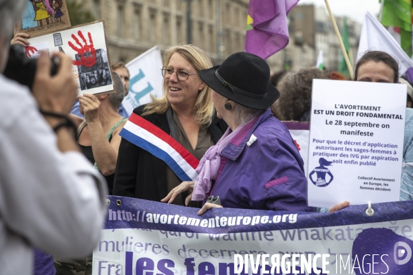 Maniestation pour le droit à l avortemennt