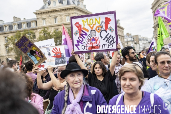 Manifestation pour defendre le droit a l avortement