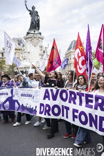 Manifestation pour defendre le droit a l avortement