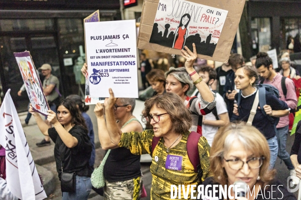 Manifestation pour defendre le droit a l avortement