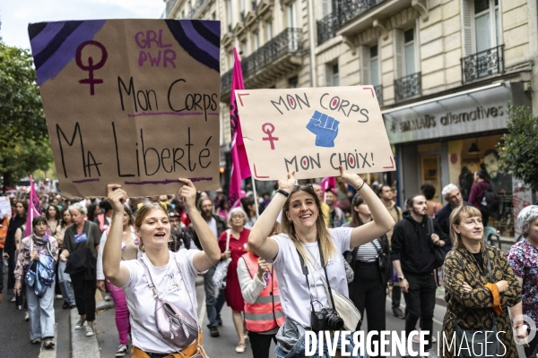 Manifestation pour defendre le droit a l avortement