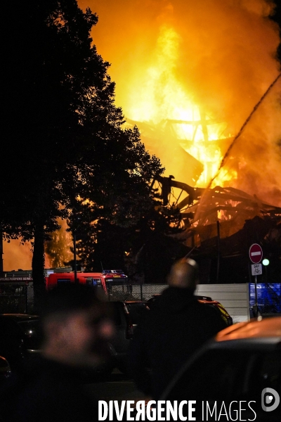 Incendie dans deux immeubles à Rouen