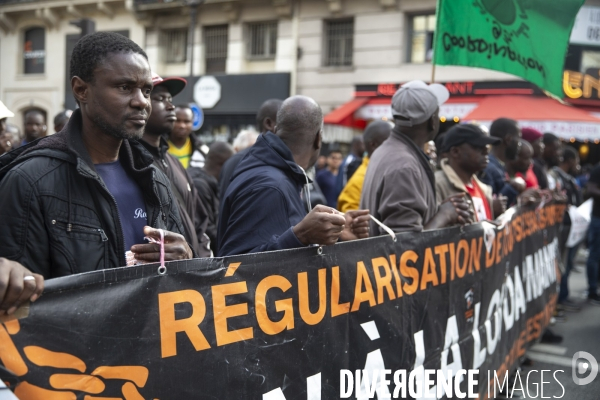 Manifestation pour défendre le droit au logement