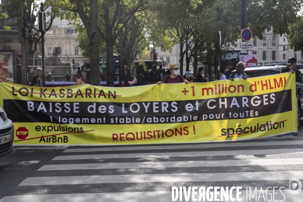 Manifestation pour défendre le droit au logement