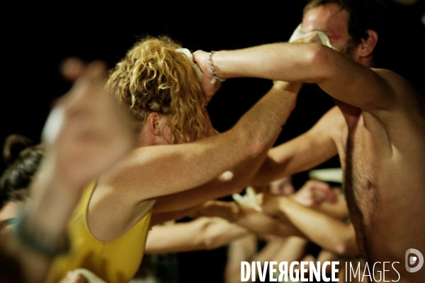 Dans ta face !