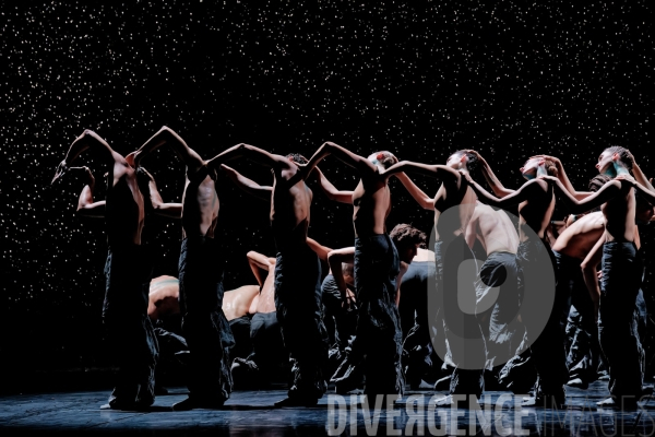 The Seasons  Canon / Crystal Pite / Ballet de l Opéra de Paris