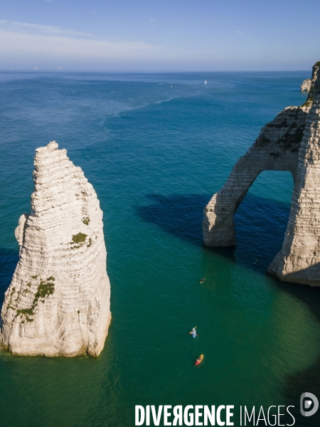 Falaises d Etretat vue de drone