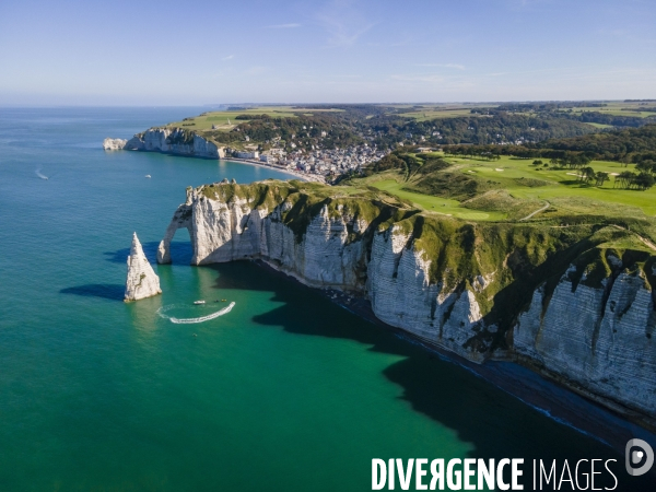 Falaises d Etretat vue de drone