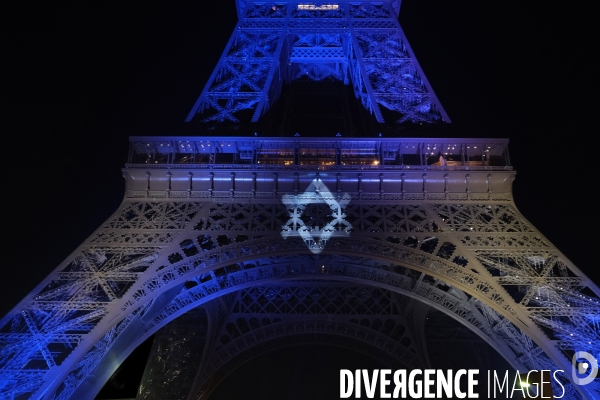 La Tour Eiffel éclairée aux couleurs du drapeau israélien