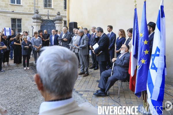 Rassemblement devant la grande Synagogue de Bordeaux après les attaques du Hamas en Israël.