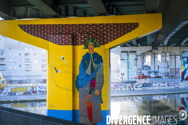 Promenade le long de la Street Art Avenue du Canal Saint Denis dans le 93