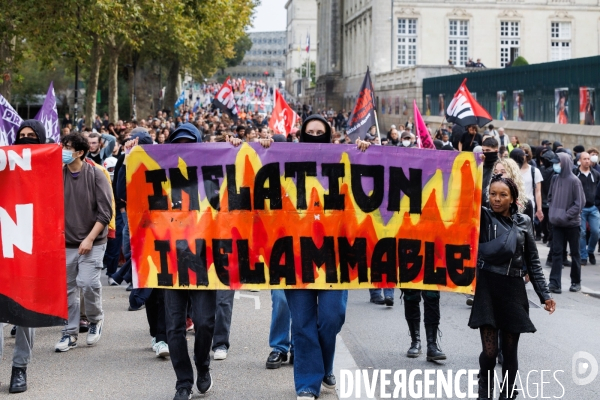 Mobilisation pour la hausse des salaires et contre l austérité