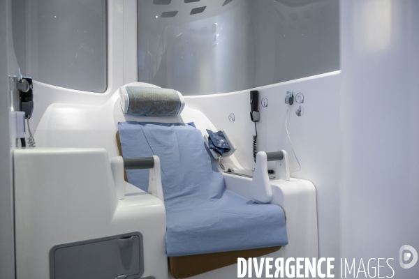 Cabine de teleconsultation et telemedecine installee a la mairie de Rosny Sous Bois.