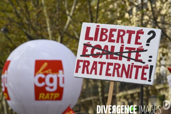 Manifestation interprofessionnelle pour la hausse des salaires et contre l austérité. Paris