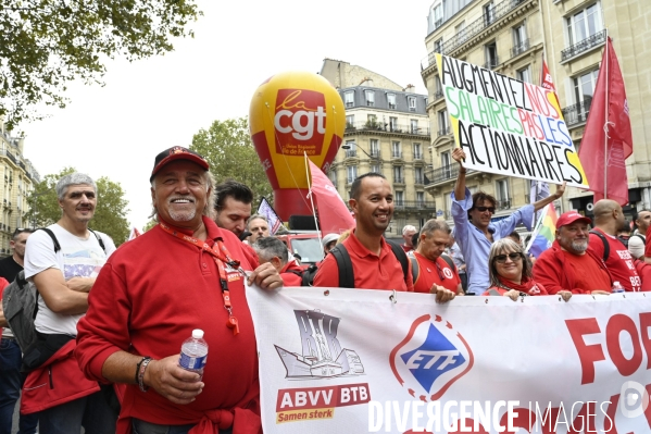 Manifestation interprofessionnelle pour la hausse des salaires et contre l austérité. Paris